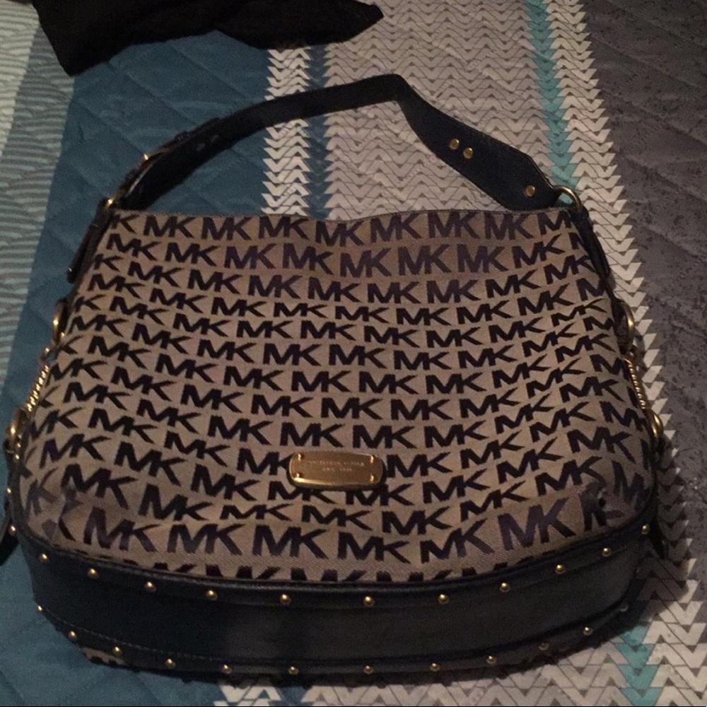 ✨Michael Kors Purse✨